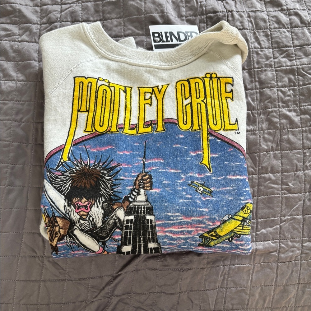 MadeWorn Motley Crue Graphic Sweatshirt in Cream, Yellow, Blue